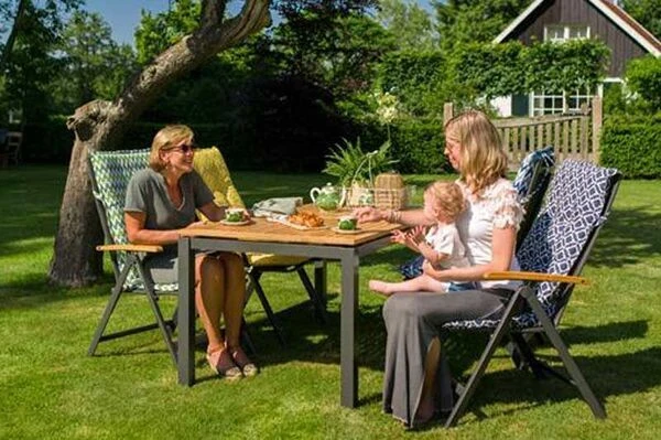 HARTMAN Alice Multipositionssessel, Xerix/schwarz, Alu/4x4 Textilen, Mit FSC Teak-Armlehnen 12 HARTMAN Alice Multipositionssessel, Xerix/schwarz, Alu/4x4 Textilen, Mit FSC Teak-Armlehnen – Bild 12