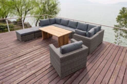 OUTFLEXX Loungegarnitur, Polyrattan/Teakholz, Tisch 160x90cm, Für 10 Personen, Wasserfeste Kissenbox