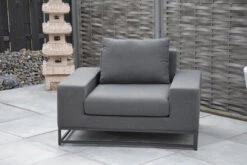 OUTFLEXX June Sessel, Schwarz/sooty, Alu/Sunbrella, 115 X 89 X 72 Cm 12 OUTFLEXX June Sessel, Schwarz/sooty, Alu/Sunbrella, 115 X 89 X 72 Cm -Aerocove Gartenlounge Geschaft 21833 5.jpg