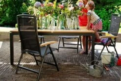 HARTMAN Raffaelo Multipositionssessel, Xerix/anthrazit, Alu/Textilene, Mit FSC-Teak-Armlehnen -Aerocove Gartenlounge Geschaft 4 11665 1.jpg